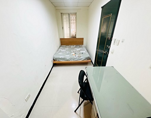 萬芳醫院站/秒殺、小資首選、免爬梯、靜巷、雙人床、獨立冰箱 - Image 3