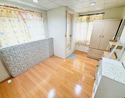 芝山站、獨洗獨陽、垃圾代收、獨立出入、水泥隔間、限女、機能強 - Image 1