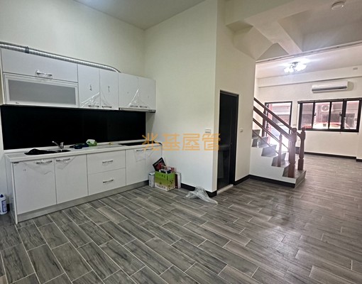 兆基🏡壯圍長堤11全新透天4房請加LINE - Image 1