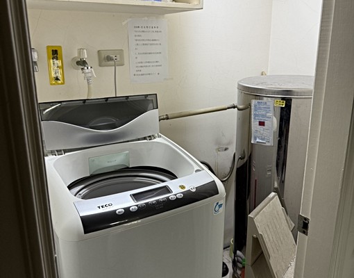 內湖捷運站步行5分鐘~近國小、公園、市場及三總醫院,套房出租 - Image 6