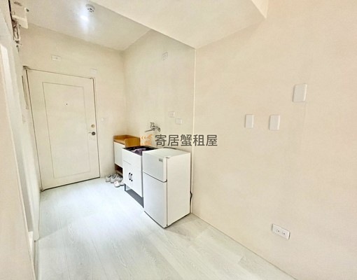 寄居蟹社會住宅🏠左營區富國路全新整理獨立套房 - Image 4