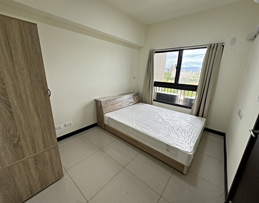 月眉路全新華廈。四件式衛浴全配兩房 - Image 3