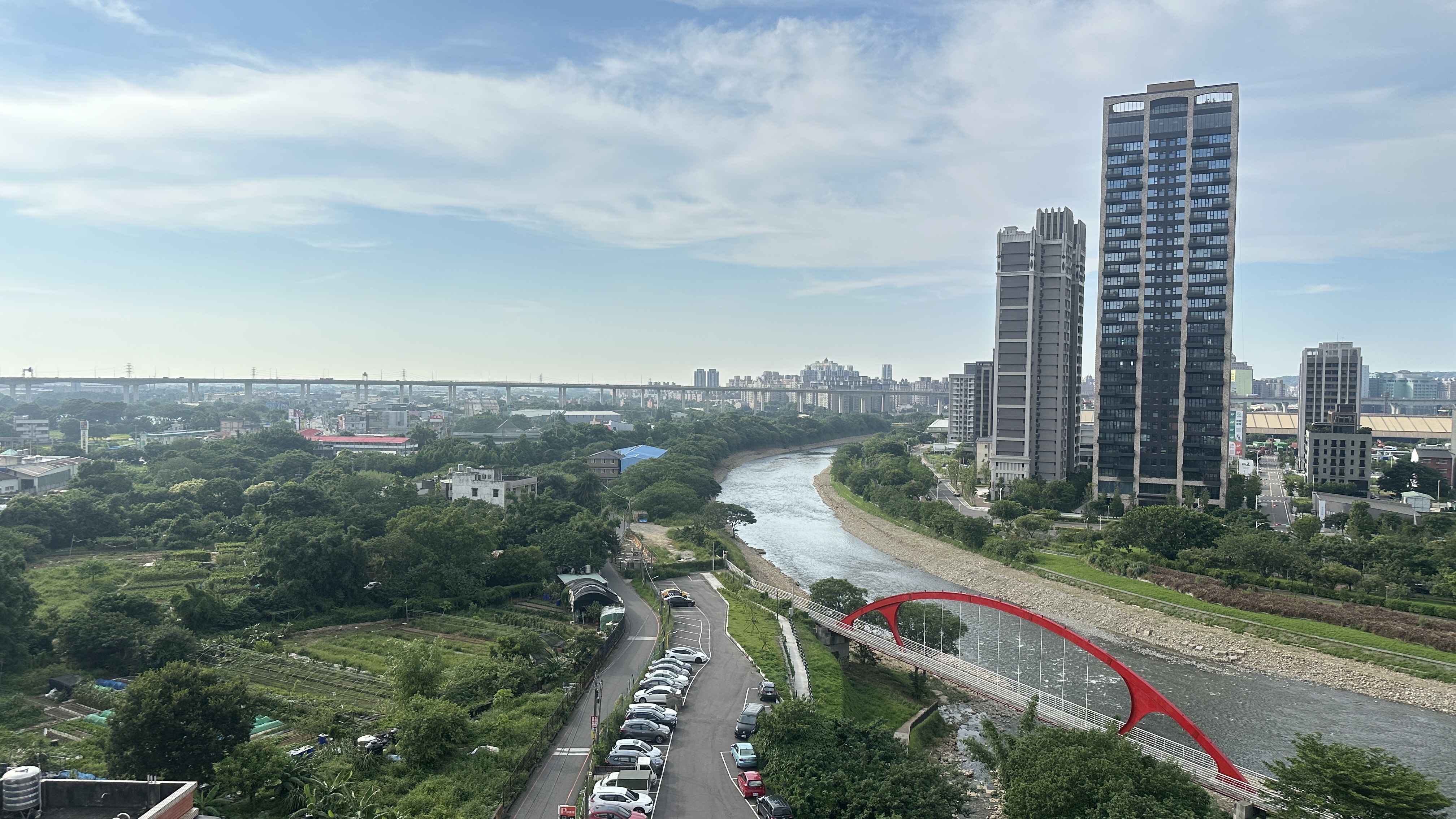 藝文總圖影城*同安國小中正公園*前後陽台景觀3房車