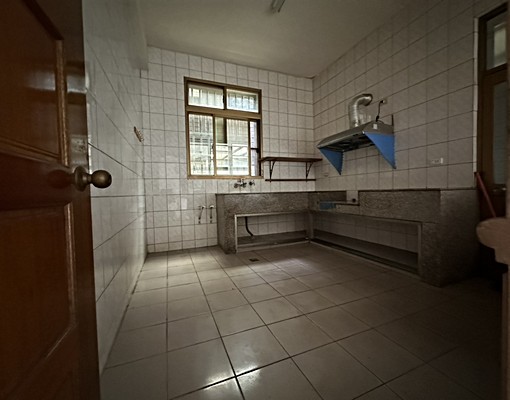 小關埔~金雅9.2米大面寬住店 - Image 2