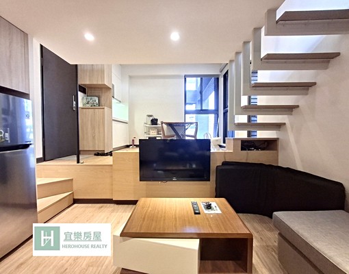 屋齡新MRT松江南京租金含稅含管理費家俱全優雅安靜景觀住家 - Image 1