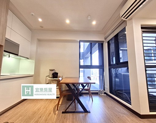 屋齡新MRT松江南京租金含稅含管理費家俱全優雅安靜景觀住家 - Image 4