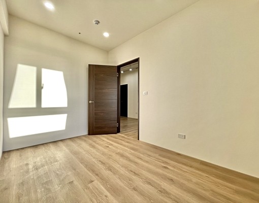 全新未住兩房💥入住豐境生活安定✨️含車含管另可租金補貼 - Image 12