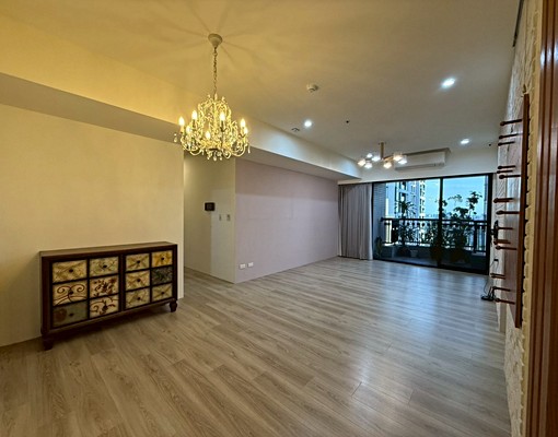 好事多商圈ᰔ東方明珠ᰔ高樓層大三房傢俱可談 - Image 5