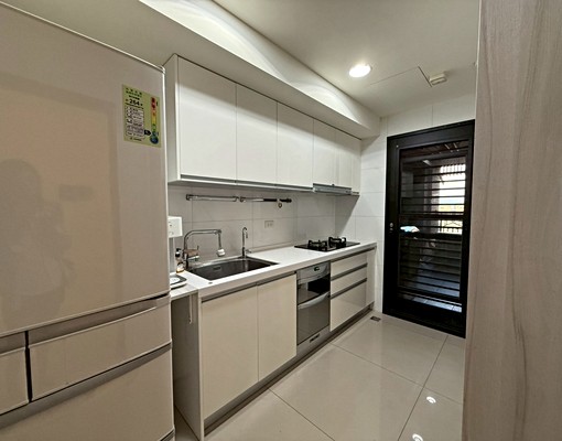 好事多商圈ᰔ東方明珠ᰔ高樓層大三房傢俱可談 - Image 12