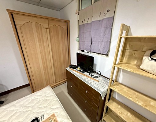 台北101/免爬高限女/走道窗通風傢俱齊全/生活機能強 - Image 3