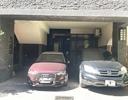 楠梓土庫面寬可併排停雙車車墅有孝親房 - Image 9