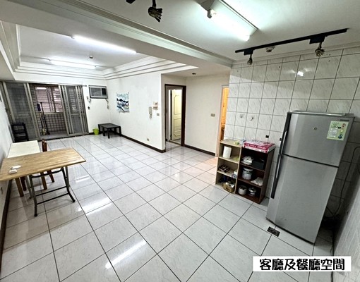 整層住家學府路溫韾大三房(含汽、機車位) - Image 1
