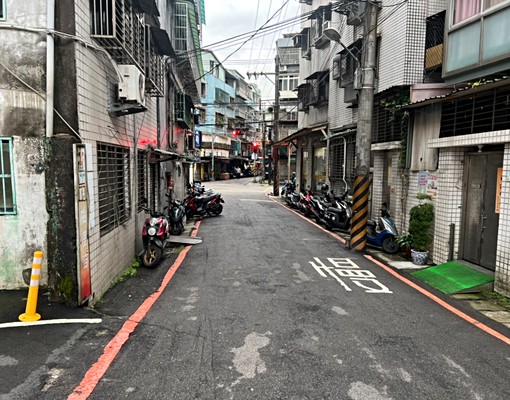 興南路二段車位(租) - Image 5