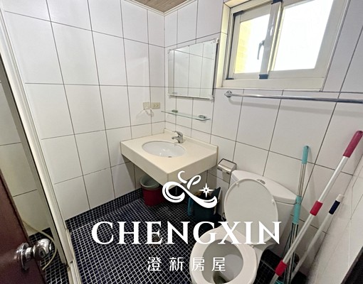 市區|挑高|可站直樓中樓|機車位|可開伙 - Image 10