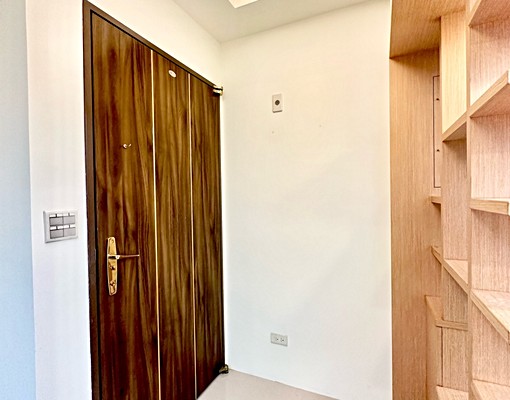 近府中捷運⭐新歐極新邊間二房⭐浴廁開窗⭐全新冷氣⭐屋況乾淨 - Image 14