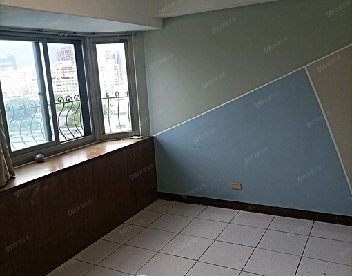 大勇國小崇倫國中旁/重新整修大四房/可貓可租補/空屋 - Image 4