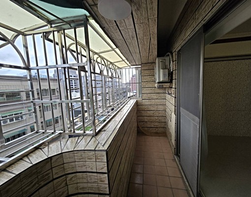 自由黃昏市場微笑公園四房車位 - Image 13