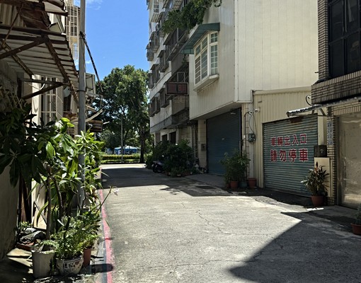 五福國中學區房可入籍租補全新屋況公寓二樓 - Image 12