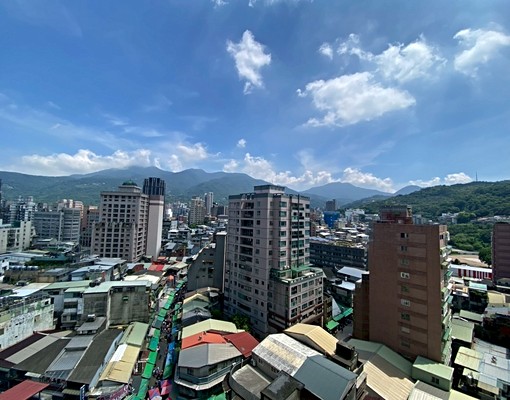 全新富域大三房+車位 - Image 2