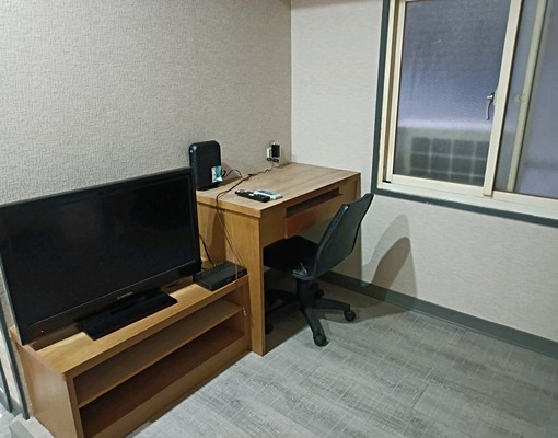 *屋主自租*生活機能便利*通風明亮* - Image 4