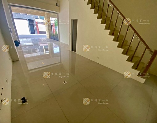 員林法院旁全新整理臨路別墅 - Image 1
