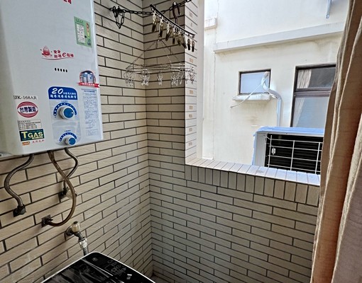 竹科金山街台電變頻冷氣陽台洗衣機採光通風佳乾濕分離半年繳一萬 - Image 5