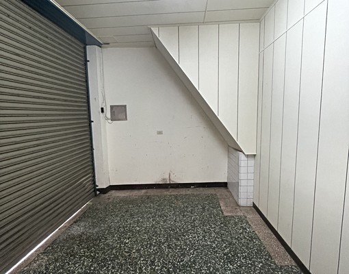 嘉義美術館旁黃金店面 - Image 1