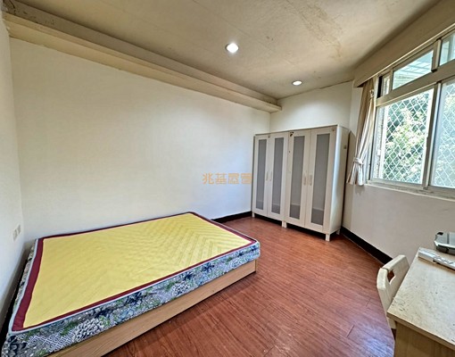 兆基🏡永吉路美食、市政府捷運站、採光優質套房 - Image 1