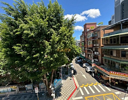 兆基🏡永吉路美食、市政府捷運站、採光優質套房 - Image 6