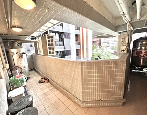 巨蛋義享雙商圈金店面1樓+夾層+2樓大空間 - Image 7