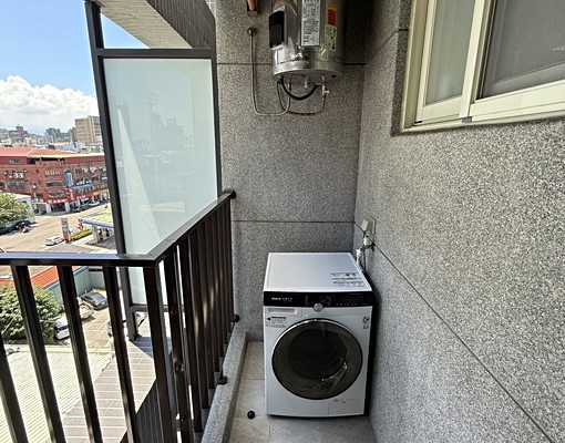 民富棒球場電梯分租套房★正市中心★屋齡新 - Image 13