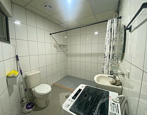 新竹租屋近遠百可租補。全新兩房獨洗台水台電光纖室內機車位 - Image 5