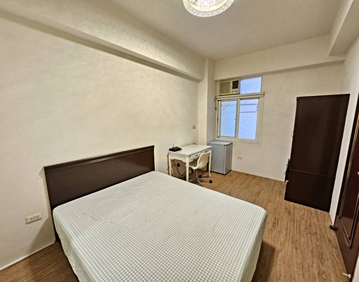 超高CP值獨洗套房/金山街後段 - Image 1