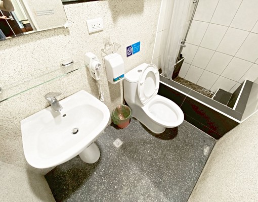 南機場夜市◆採光套房◆可租補曬衣陽台★飲水機 - Image 4