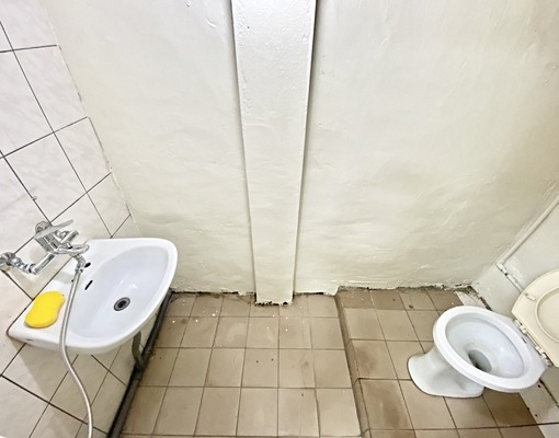 東區🍳整棟透天🍳LaLaport🍳營登報稅🍳三相電 - Image 8