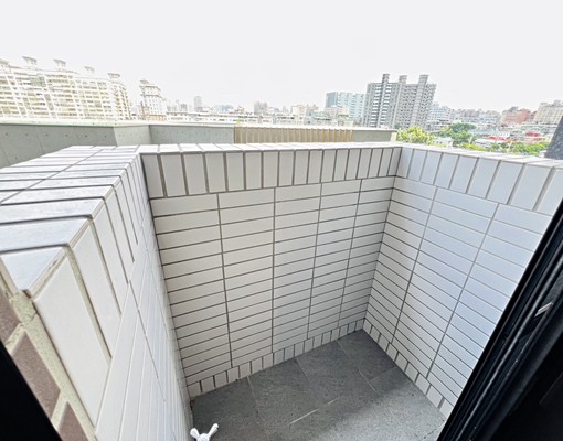 學府之森全新甜蜜3房(含管理費，可租補入藉) - Image 3
