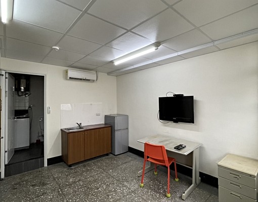 新店區公所捷運站旁套房,生活機能極佳 - Image 2