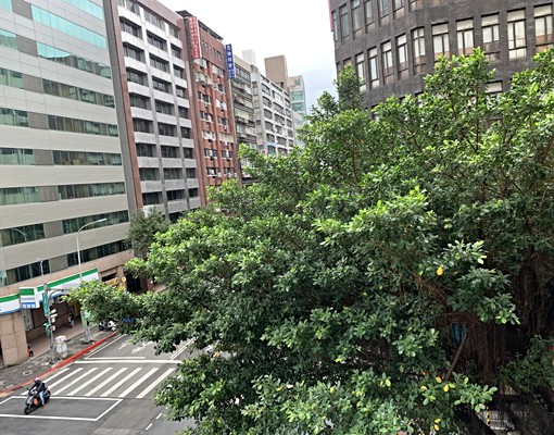 捷運中山國小站精品住辦 - Image 15