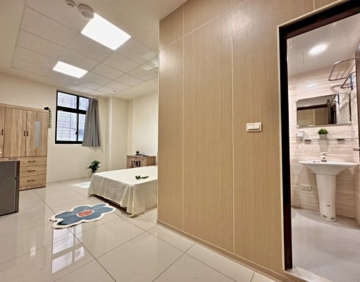 中華路全新套房/可貓/包裹代收/垃圾代收/電梯/格局方正 - Image 6