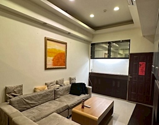 新埔民生/可報稅租補入籍/獨立門戶家具齊全/包裹垃圾代收/ - Image 1