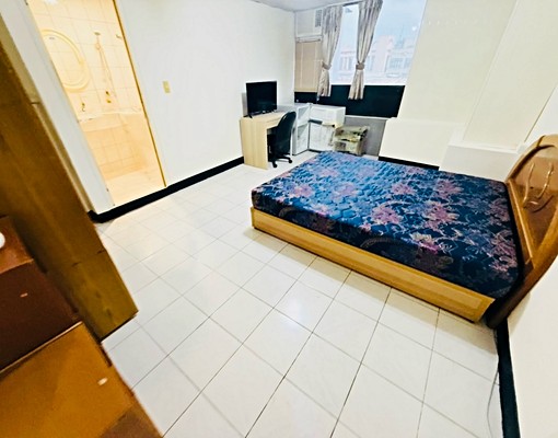 捷運大橋頭🌸女性專屬🌸包裹代收🌸垃圾代收🌸採光明亮 - Image 5