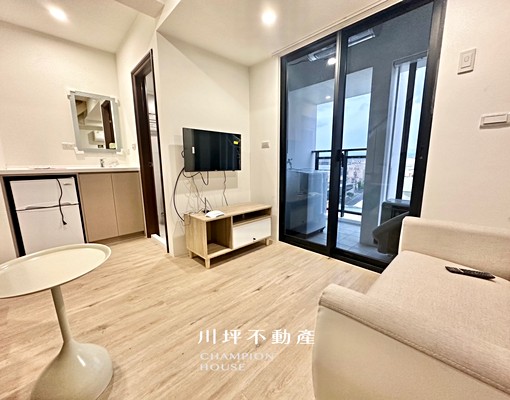 歐富🏅整棟新蓋近新完工可寵可雙租補樓中樓✨傢俱電全配速約 - Image 1