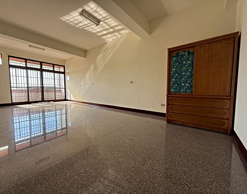 M龍井沙田路四段精選透天-大空間出租-大晟房屋 - Image 9