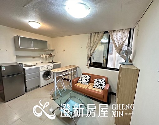 新竹巨城商圈樓中樓精美套房 - Image 3