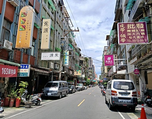 雙捷運近三和夜市3樓套房 - Image 6