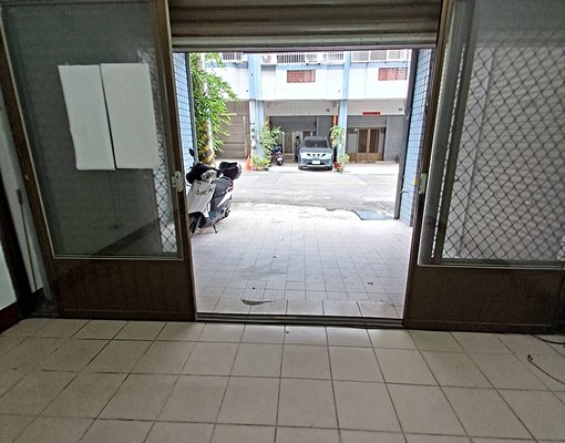 免免仲介費/太平超值透天/租補社會住宅/74號 - Image 3