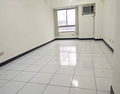 新台五路一段大3房~可租補~市中心點方正採光明亮 - Image 1