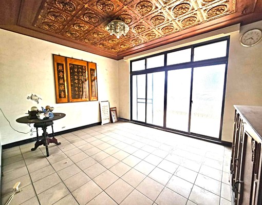中華路.近家樂福.大面寬臨路住店 - Image 14