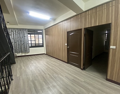 可以經營小生意住家透天1萬5 - Image 9