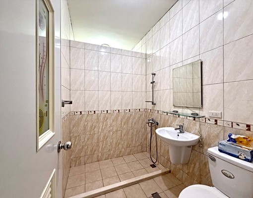 一年起租🔥萬壽路一段/可開夥🔥低價好房 - Image 8